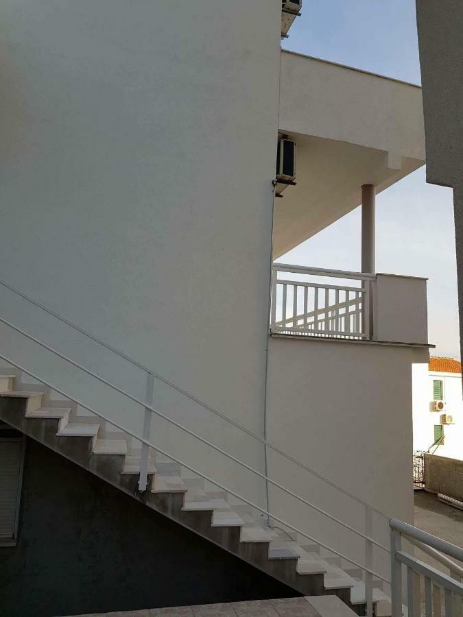 Seaview Apartments Nikola 로크바 로고즈니차 외부 사진